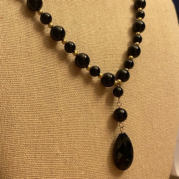 Gorgeous 14K gold and onyx bead necklace bracelet and earrings set - Picture 8 of 11